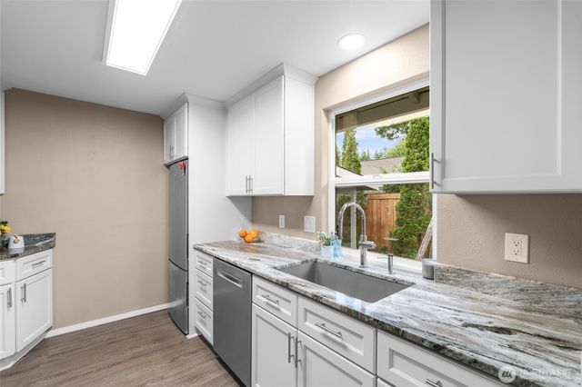 3910 Westpark Court NW, Olympia, WA 98502
