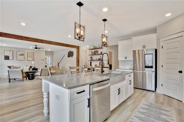 196 Saddleridge Tr, Senoia, GA 30276