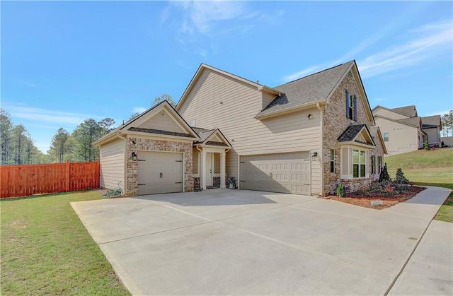 196 Saddleridge Tr, Senoia, GA 30276