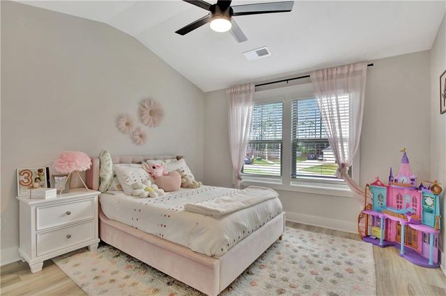 196 Saddleridge Tr, Senoia, GA 30276