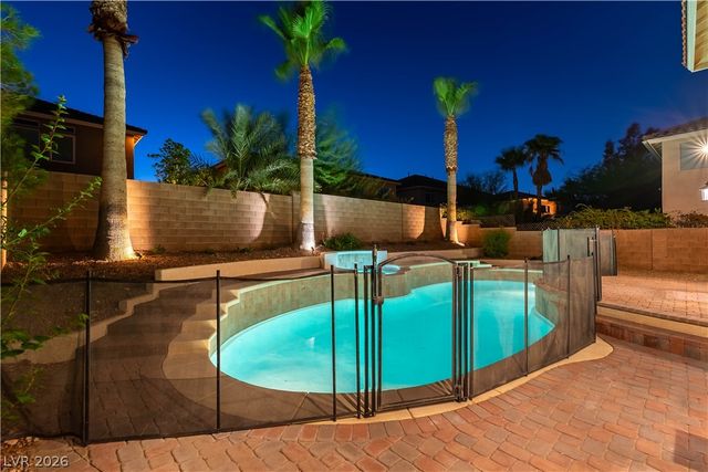 11003 Royal Highlands Street, Las Vegas, NV 89141