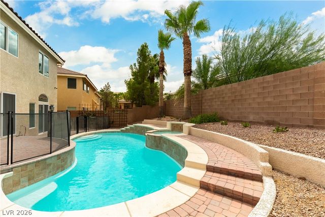 11003 Royal Highlands Street, Las Vegas, NV 89141