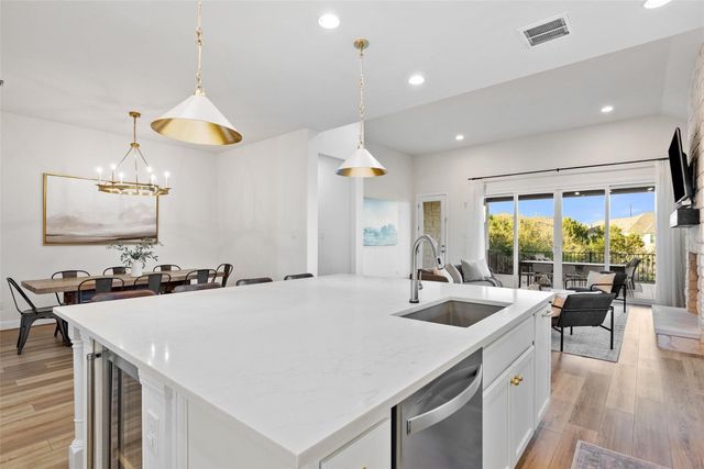 739 Rawson BND, Lakeway, TX 78738