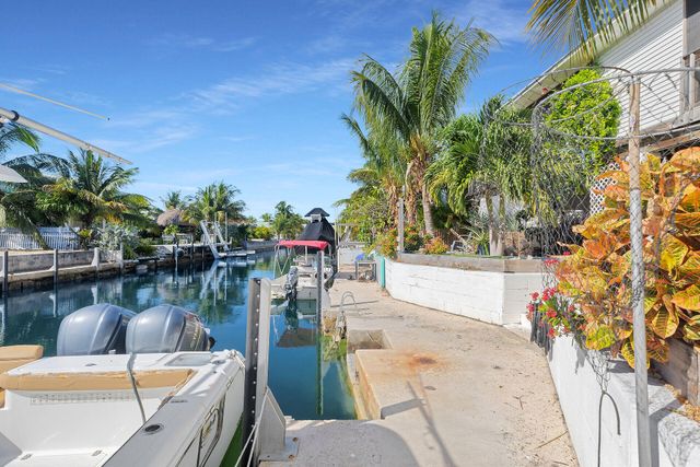 29678 Enterprise Avenue, Big Pine Key, FL 33043