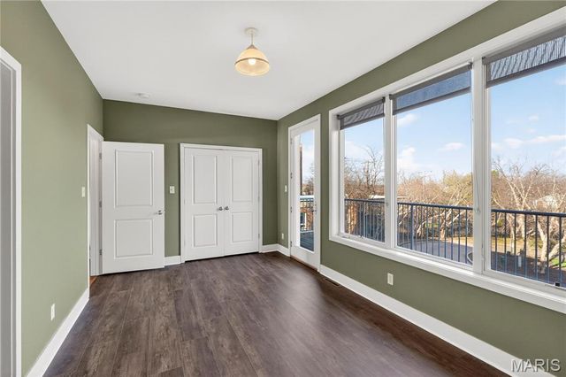 5310 Chouteaus Bluff Drive 5310, St Louis, MO 63111