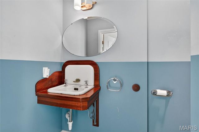 5310 Chouteaus Bluff Drive 5310, St Louis, MO 63111