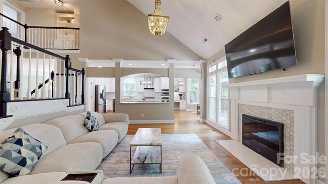 5219 Cadbury Court, Charlotte, NC 28277