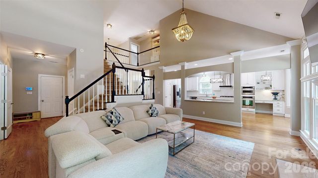 5219 Cadbury Court, Charlotte, NC 28277