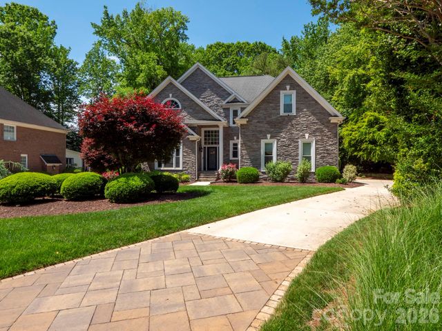 5219 Cadbury Court, Charlotte, NC 28277