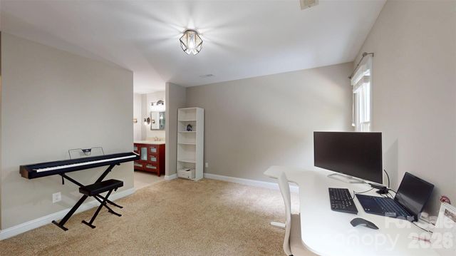 5219 Cadbury Court, Charlotte, NC 28277