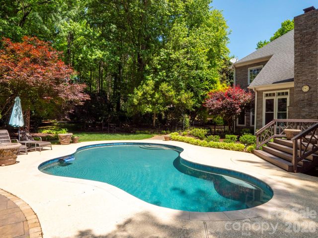 5219 Cadbury Court, Charlotte, NC 28277