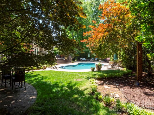 5219 Cadbury Court, Charlotte, NC 28277