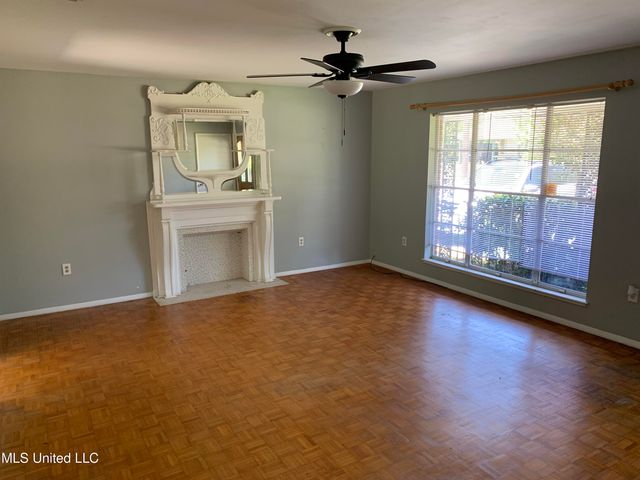 2504 Middlecoff Drive, Gulfport, MS 39507