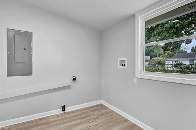 2007 Egger CIR, Hampton, VA 23663