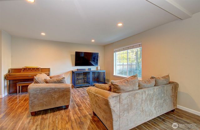 1519 Sussex Avenue E, Tenino, WA 98589