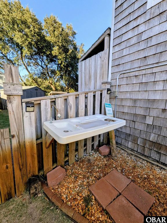 Image 33 of property listing at 522 W Archdale St Lot 31, Kill Devil Hills, NC 27948