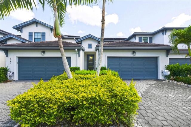 7345 Rockefeller DR, Naples, FL 34119