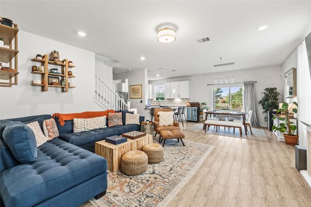 817 Sand Hill Branch DR, Austin, TX 78748