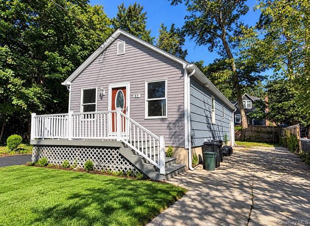 57 Freya Road, Rocky Point, NY 11778