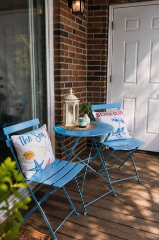 15 Oak Neck Road APT 11, Hyannis, MA 02601