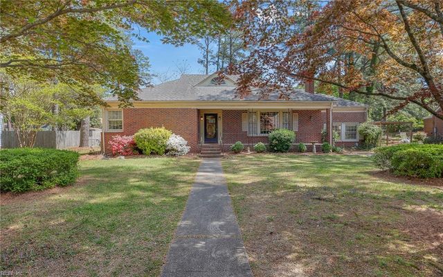 2810 Acres RD, Portsmouth, VA 23703