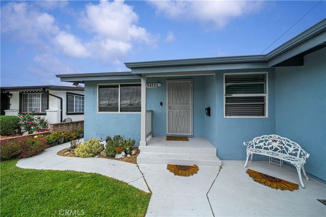 15411 Bonsallo Avenue, Gardena, CA 90247