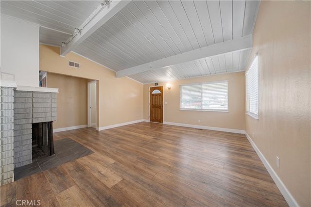 15411 Bonsallo Avenue, Gardena, CA 90247