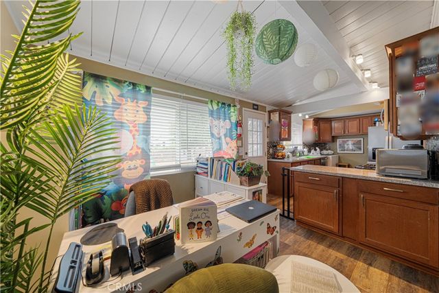 15411 Bonsallo Avenue, Gardena, CA 90247