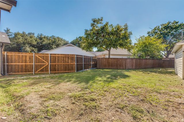 9631 Liptonshire Drive, Dallas, TX 75238