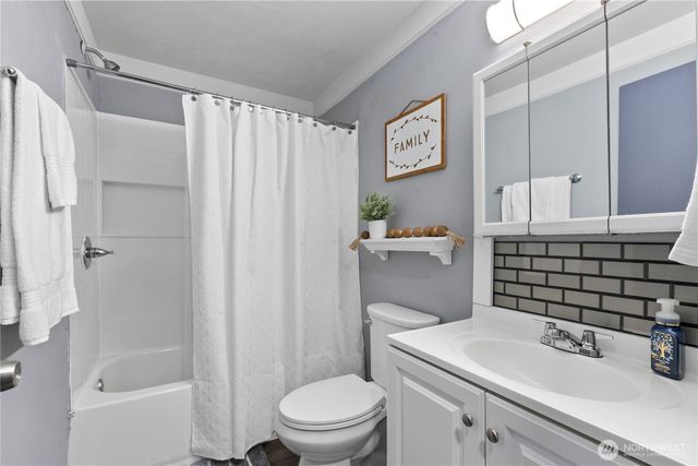 439 Sudden Valley Drive, Bellingham, WA 98229