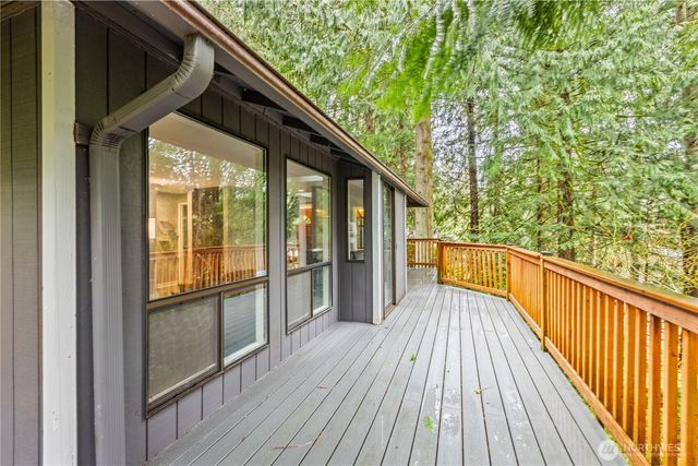 439 Sudden Valley Drive, Bellingham, WA 98229