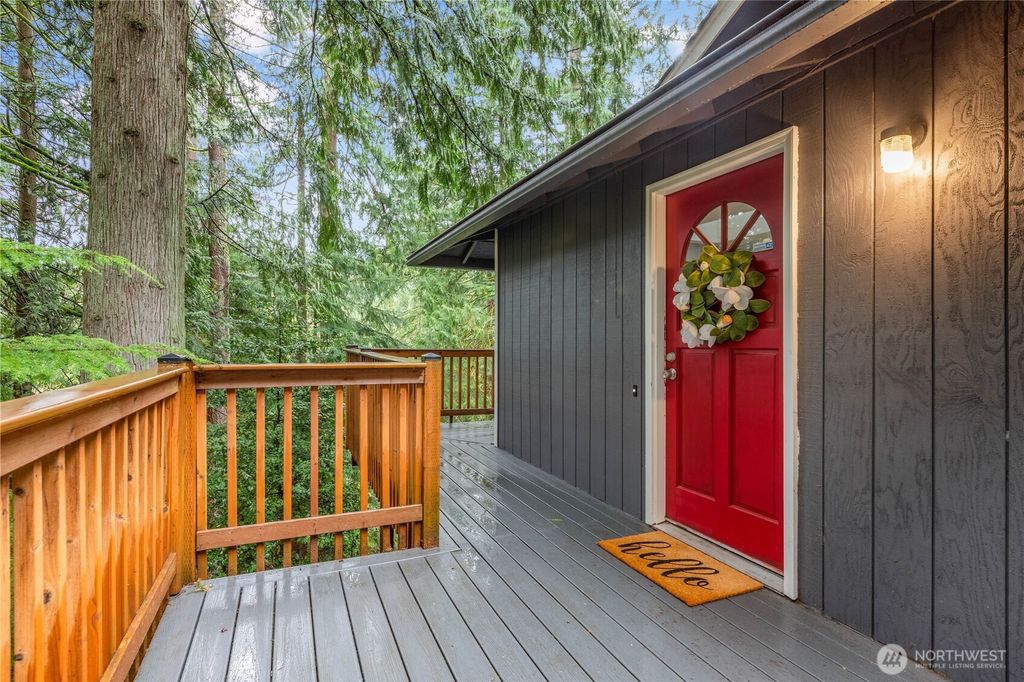 439 Sudden Valley Drive, Bellingham, WA 98229