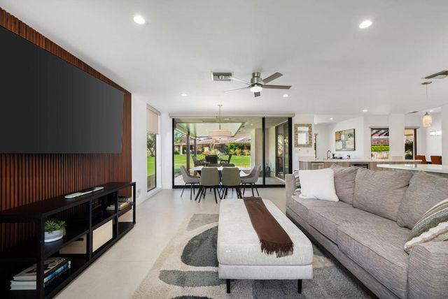 29 Stanford Drive, Rancho Mirage, CA 92270