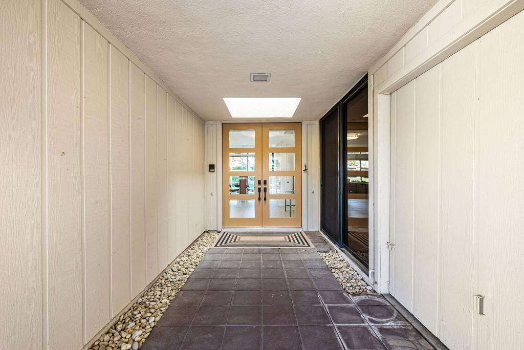 29 Stanford Drive, Rancho Mirage, CA 92270