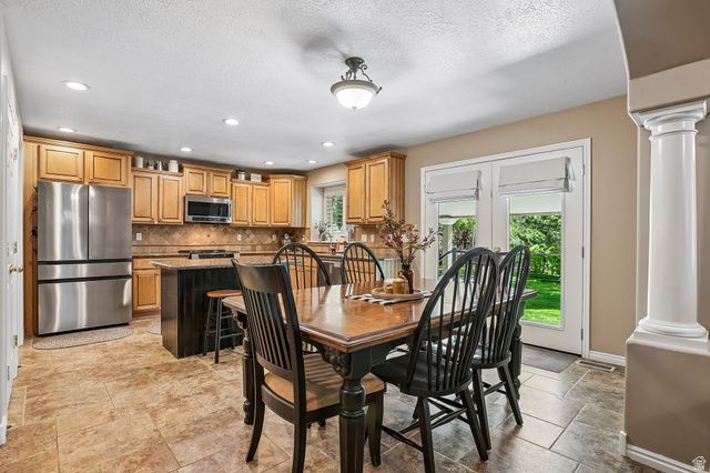 238 KAY CIR, Kaysville, UT 84037