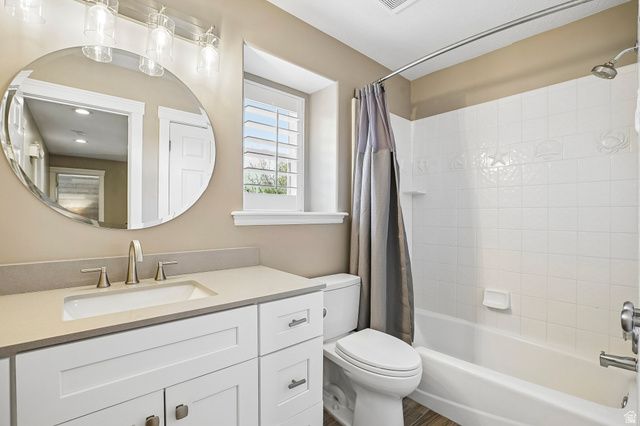 238 KAY CIR, Kaysville, UT 84037