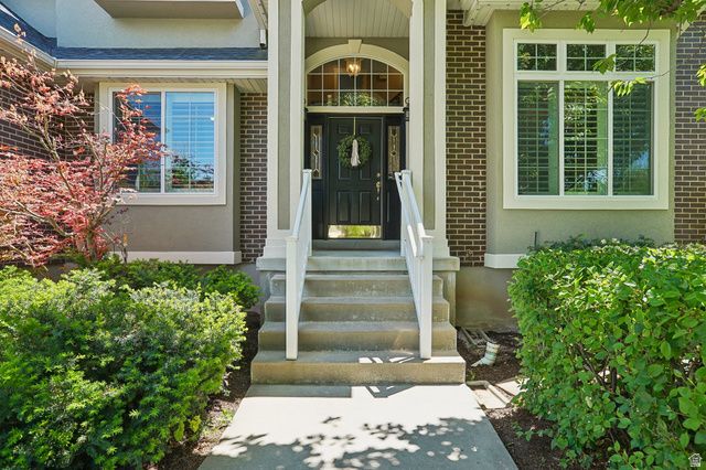 238 KAY CIR, Kaysville, UT 84037