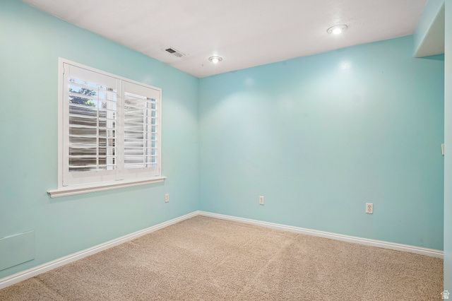 238 KAY CIR, Kaysville, UT 84037
