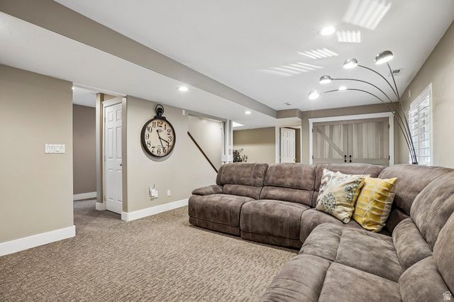 238 KAY CIR, Kaysville, UT 84037
