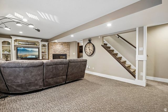 238 KAY CIR, Kaysville, UT 84037
