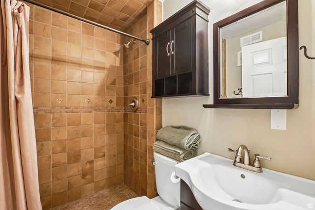 238 KAY CIR, Kaysville, UT 84037