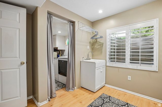 238 KAY CIR, Kaysville, UT 84037
