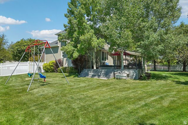 238 KAY CIR, Kaysville, UT 84037