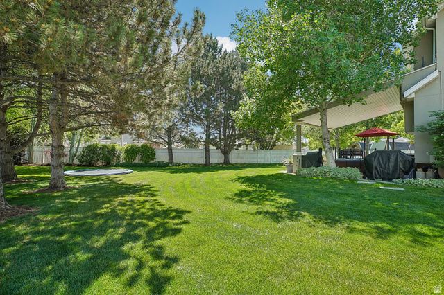 238 KAY CIR, Kaysville, UT 84037