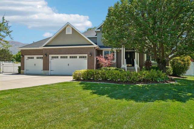 238 KAY CIR, Kaysville, UT 84037