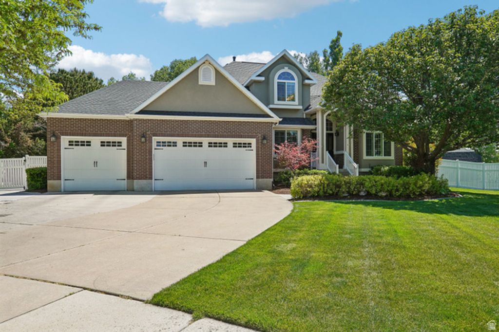 238 KAY CIR, Kaysville, UT 84037