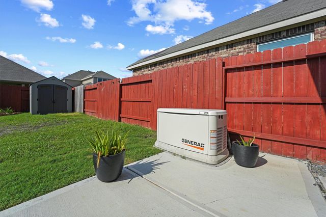 5922 River Timber Trl, Humble, TX 77346