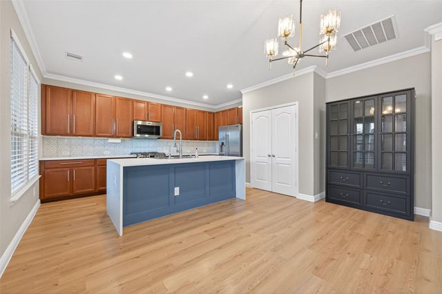 5922 River Timber Trl, Humble, TX 77346