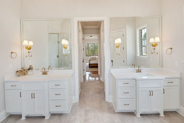 597 CEDAR SHADOWS CIR W, Collierville, TN 38017