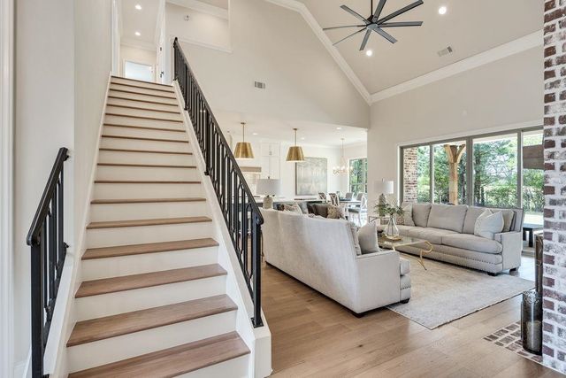 597 CEDAR SHADOWS CIR W, Collierville, TN 38017